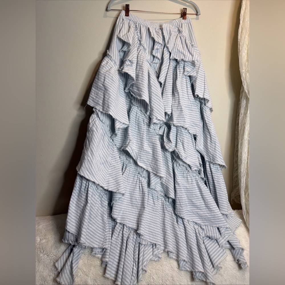 Free People Rock The Runway Maxi Skirt Tiered Ruffled Blue & White Striped - Picture 7 of 9